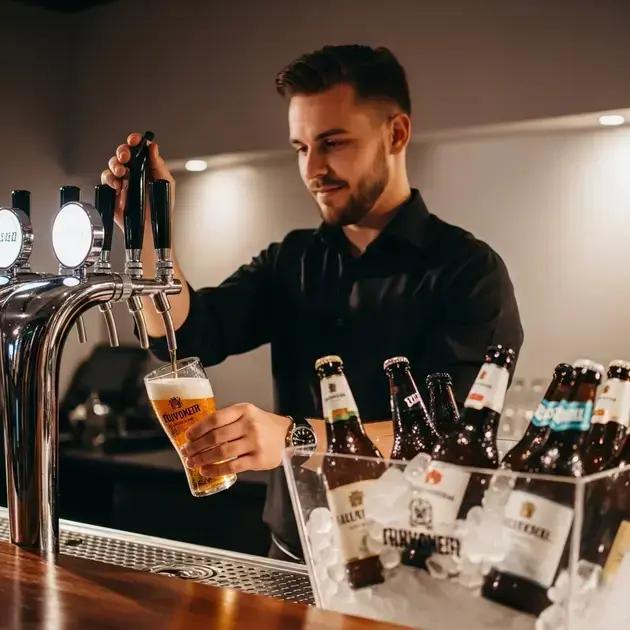 Cervejeiras para eventos: como calcular a quantidade ideal de chope e cerveja gelada