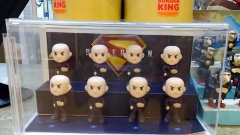 Vídeo do boneco do Xandão viraliza e gera polêmica nas redes sociais